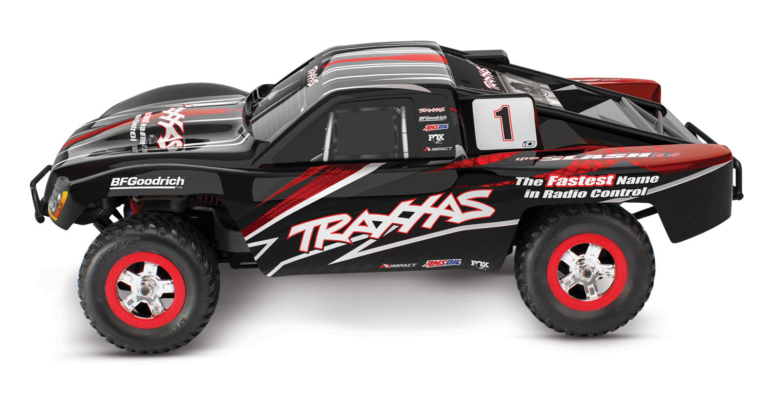 70054-8-BLK Traxxas 1/16 Slash 4X4 w/USB-C